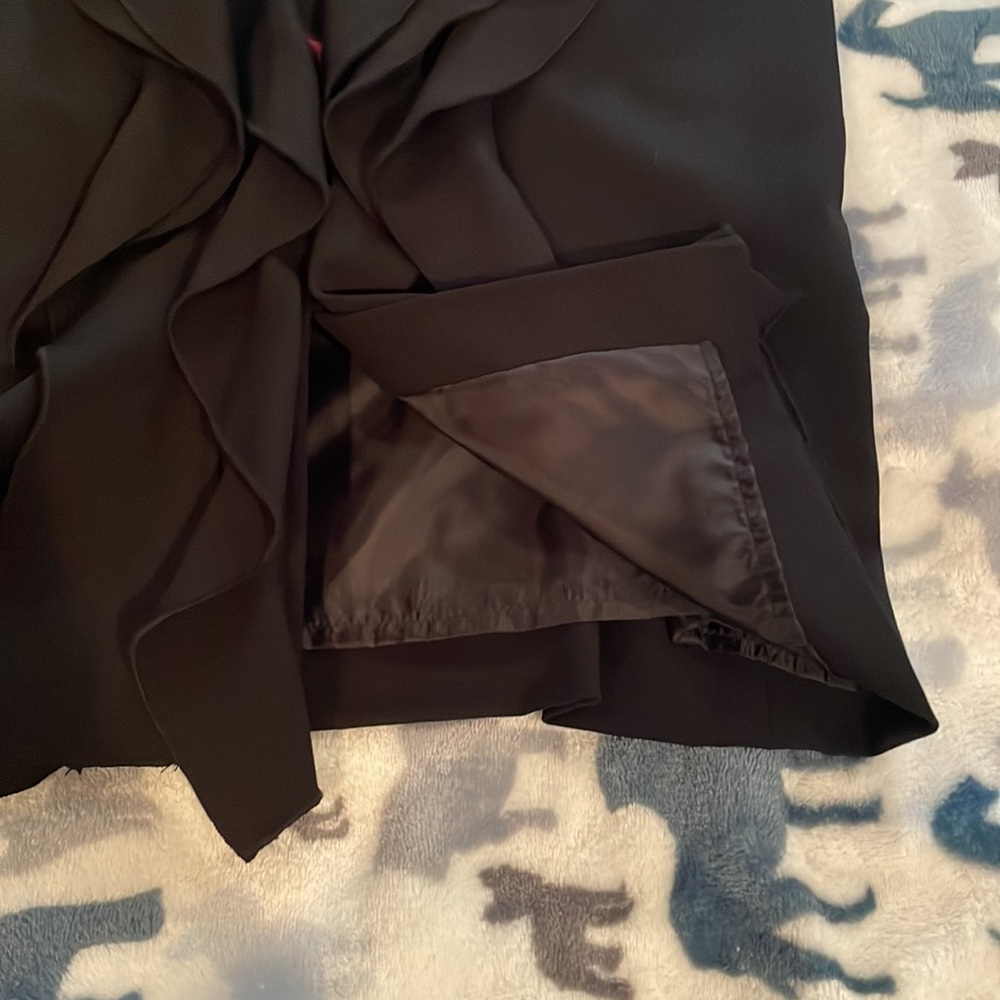 Calvin Klein sz 4 Sleeveless V Neck Ruffle Front Black sheath Dress GUC B71 - Picture 7 of 8